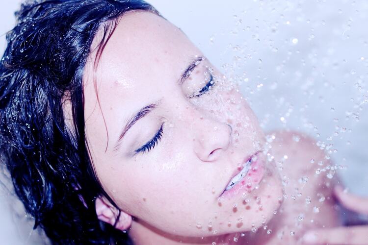 Neem een warme douche voor het slapen gaan.