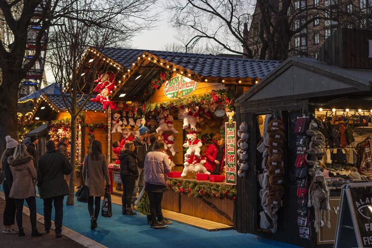 In Nederland zijn er elk jaar meer dan 200 kerstmarkten. Het precieze aantal wisselt per jaar en per plaats.